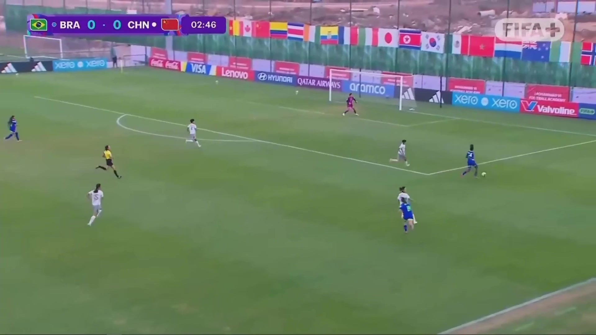 开局不利开场3分钟U17女足先丢一球0-1落后巴西